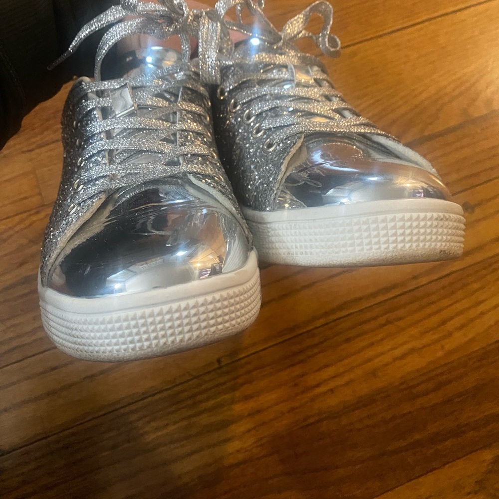Silver sparkly sneakers - Picture 4 of 7